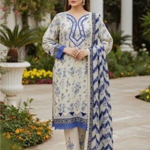 Floral Blue and White Kurta Set